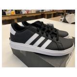 New Adidas Grand Court 2.0 Size 4.5 Shoes