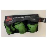 New No Fear Size M Skate Protection Pack