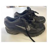 Nike Size 6W Golf Shoes Womens