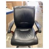 Black Leather Executive Office Chair *Nice Shape