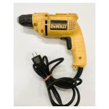 Working Dewalt D21007 3/8" Drill