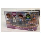 New/Damaged Box Ridley Jones Collectible Figure