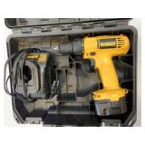 Working Dewalt DW907 12V Drill, Battery & Charger