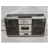 Macdonald Cassette Player Radio 06-33-67