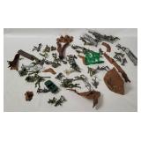 Army Men Toy Soldiers & Diorama Pieces