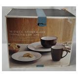 16pc Stoneware Dinnerware Set
