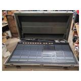 Yamaha Mc-3000-40c Professional Mixing Board
