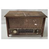 Zenith S-58040 Tabletop Tube Radio