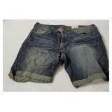 Arizona Denim Shorts W/ Tag Size 17