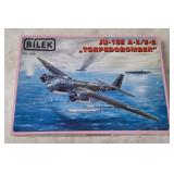 Bilek Ju-188 Torpedo Bomber Model Kit 1/72