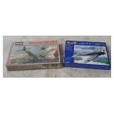 2 Revell Model Kits 1/72 - Heinkel, Henschel