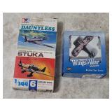 Mitsuwa Model Planes Kit & Nexus Mini Warplane