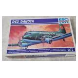 Esci Ertl Dc3 Dakota Model Kit 1/72