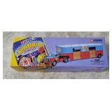 Corgi Chipperfields Circus Horsebox Truck