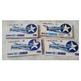 4 Ahm Model Kits 1/144 - Avenger, Dauntless