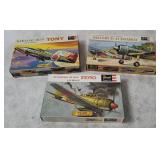 3 Revell Model Kits 1/72 - Kawasaki, Nakajima