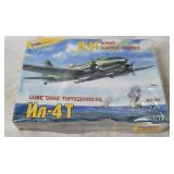 Zvezda Il-4t Soviet Bomber Model Kit 1/72