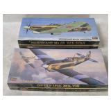 2 Hasegawa Model Kits 1/72 - Spitfire, Hurricane