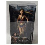 2015 Wonder Woman Barbie Doll Dgy05