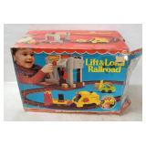 Vtg Fisher Price Lift & Load Railroad
