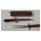 Vtg Wood Sheath Carving Set India