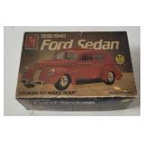 Amt '39 Ford Sedan Model Kit 1:25