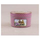 Chinese Porcelain Cosmetic Box Qianlong Mark