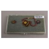 Vintage Canadian & Hong Kong Medals & Pins3pc