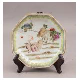 Chinese Famille Rose Octagonal Plate Tongzhi Mark