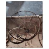 metal wheels 1 big 2 small