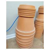 Clay pots six pots five bases