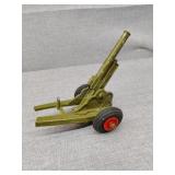 Metal howitzer display hitch is broke off