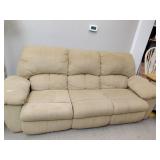 Manual recline couch looks nice 68 in seating