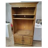 Cabinet 74.5 x 36x 25