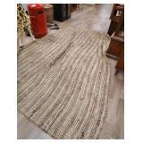 Rug 10 ft x 7'6 ft heavy