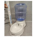 Pet waterer