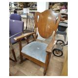 Rocking chair