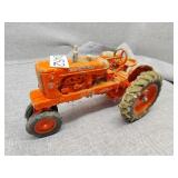 Allis Chalmers WD-45 display tractor