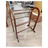 Quilt hanger