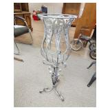 Plant stand