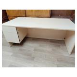Large desk 29x71x35 5