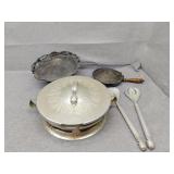 Kitchen items maybe silver not sure