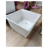 Plastic utility sink no legs 15x25x 22.5