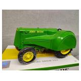 John Deere model 80 orchard tractor 2 cylinder