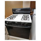 Gas stove