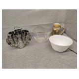Cups and coasters, Stein, glass mixing bowls