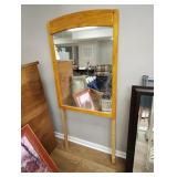 39x28 mirror no dresser Total H with legs &