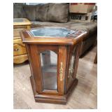 Glass side and cabinet 22X18.5