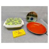 Kitchen items white box is empty