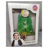 Wizard of Oz pendulum clock difficult to locate